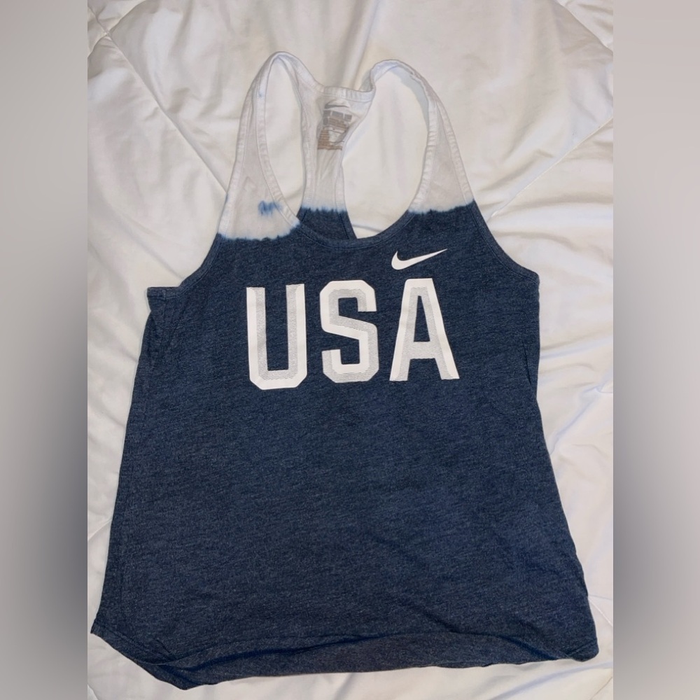 Nike tank tops